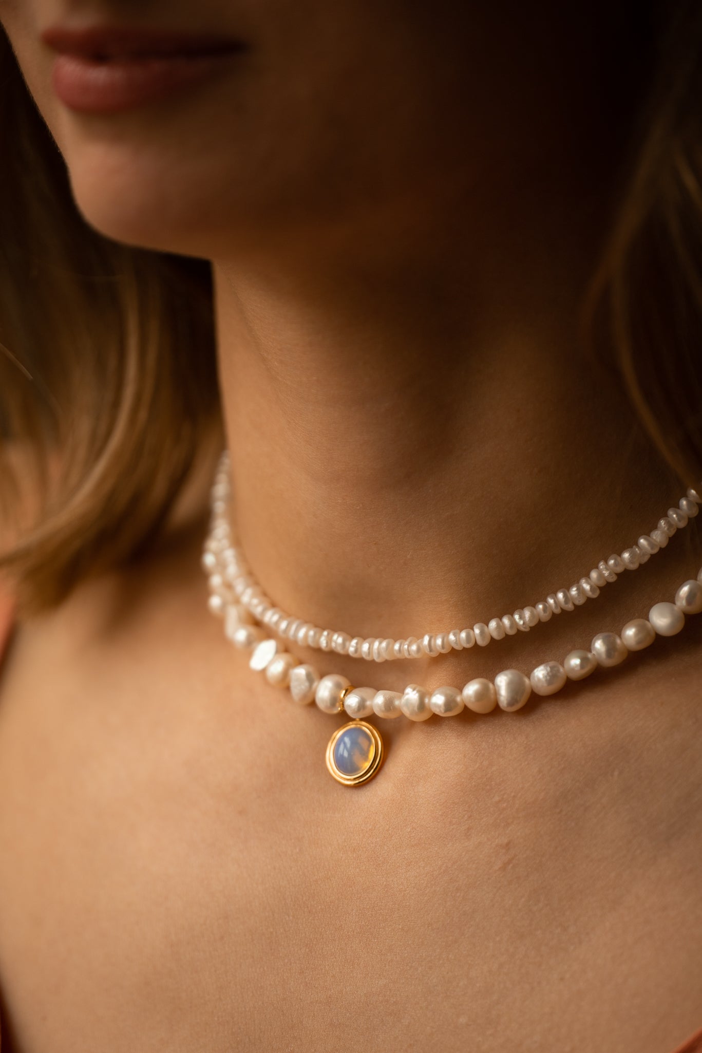 Bussana Handmade Pearl Necklace With Moonstone