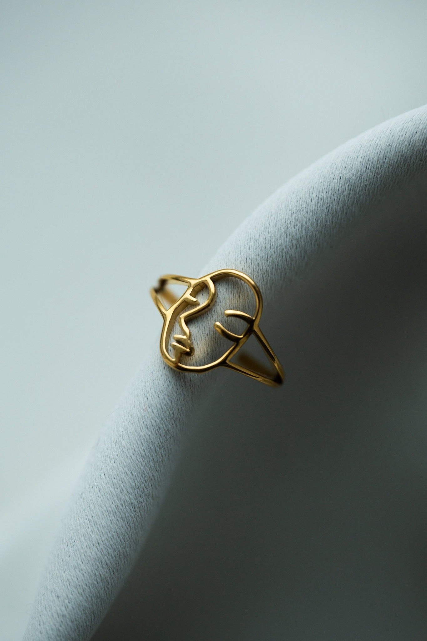 Fara Ring
