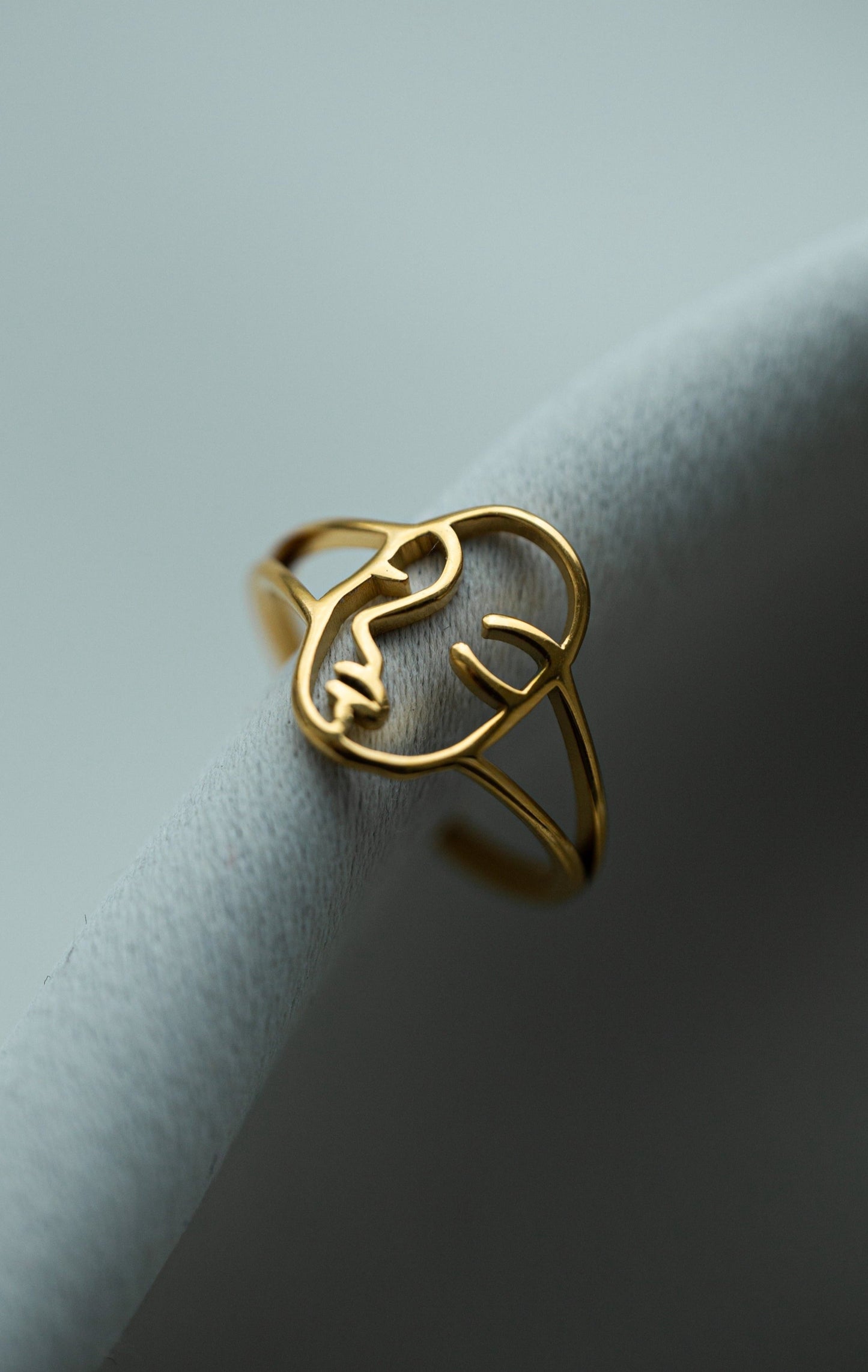 Fara Ring