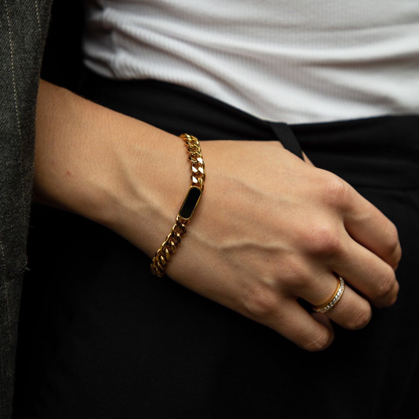 Samuelle 18K Black Bracelet