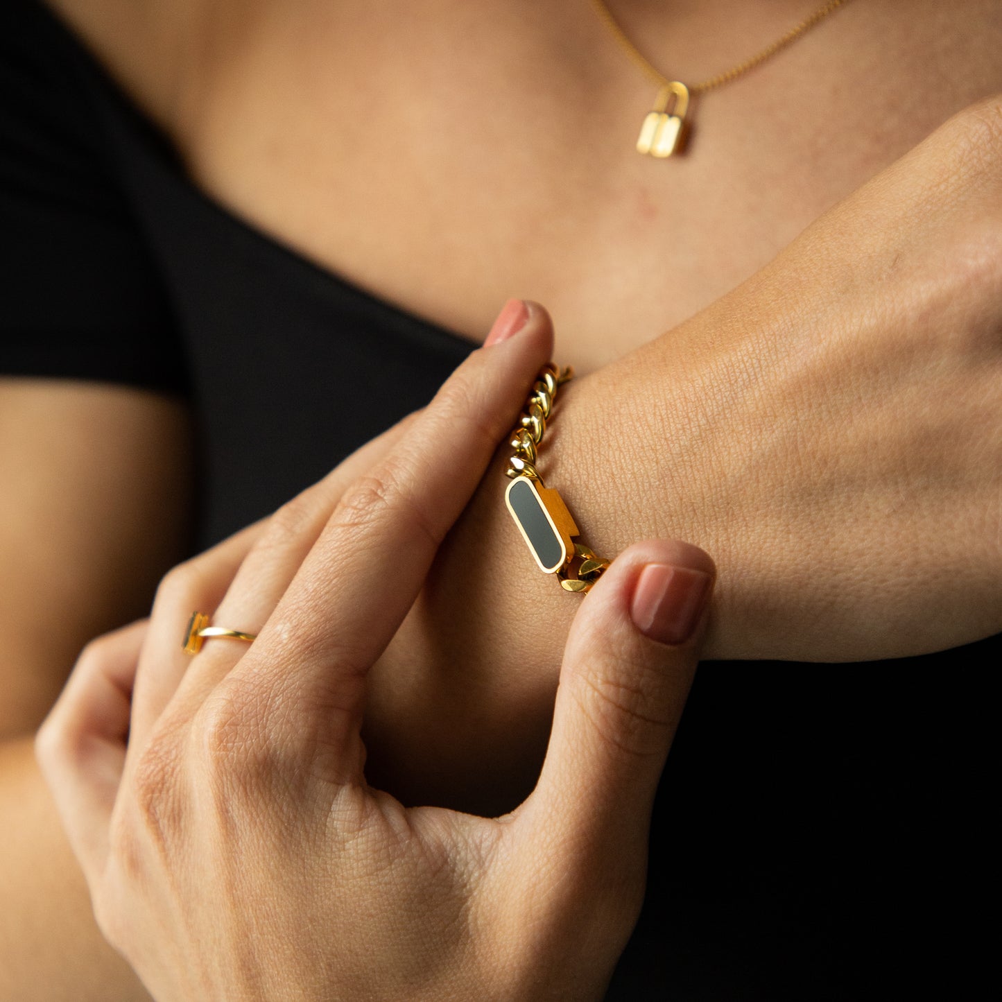Samuelle 18K Black Bracelet