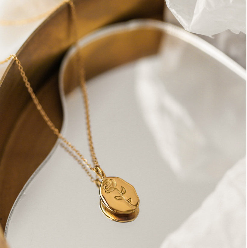 Rose 18K Necklace