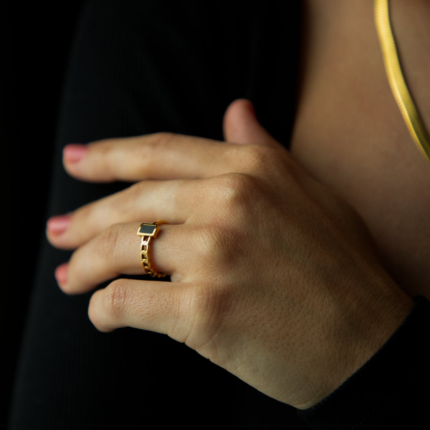 Kira 18K Ring