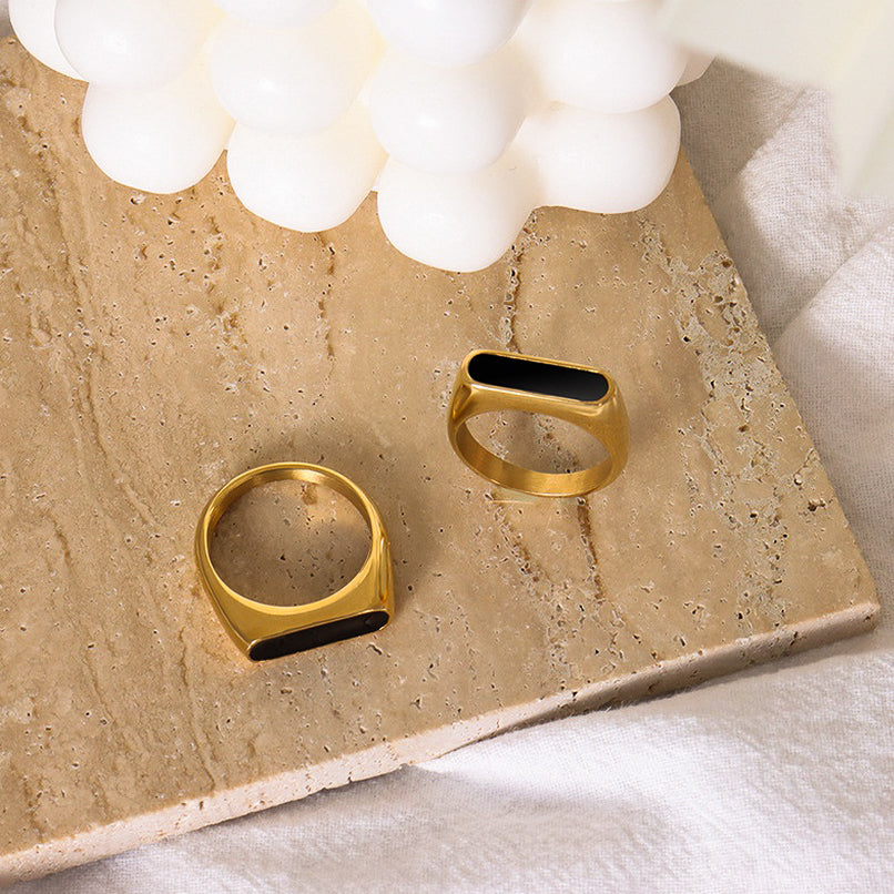 Umbra 18K Ring